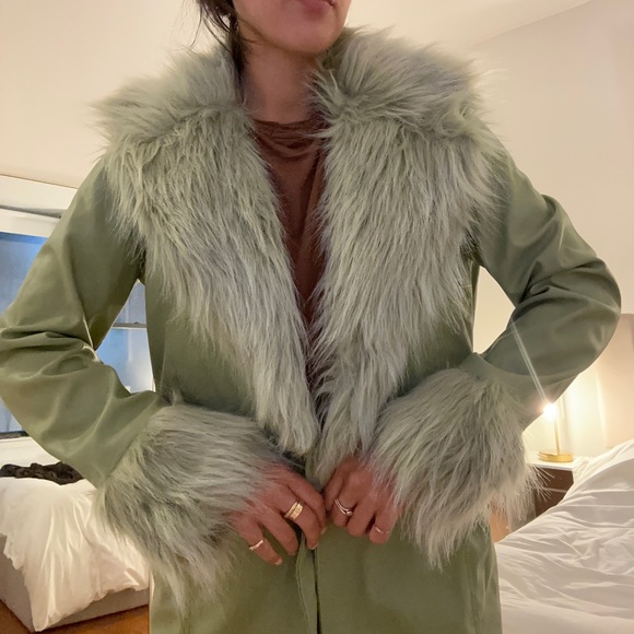 Show Me Your MuMu Green Leather jacket with Green Fur Lapel - Picture 2 of 6
